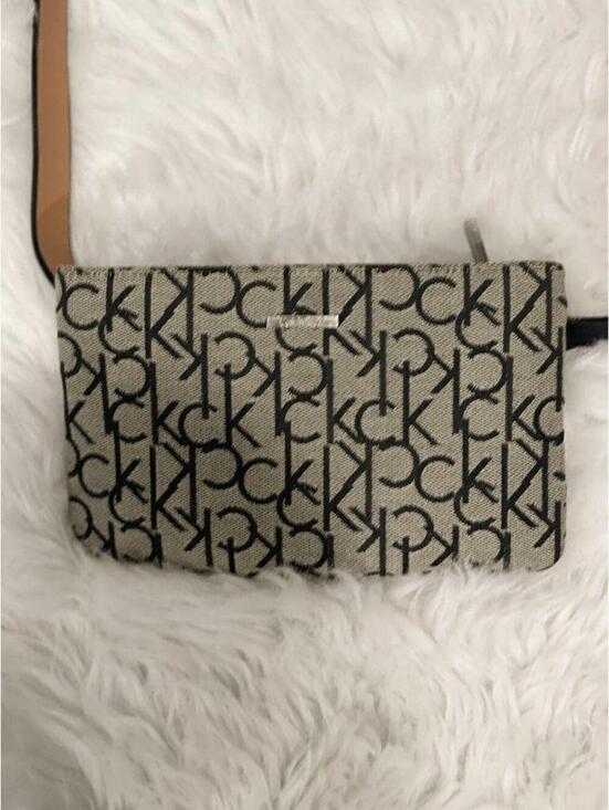 Calvin Klein Handbags - Calvin Klein Crossbody